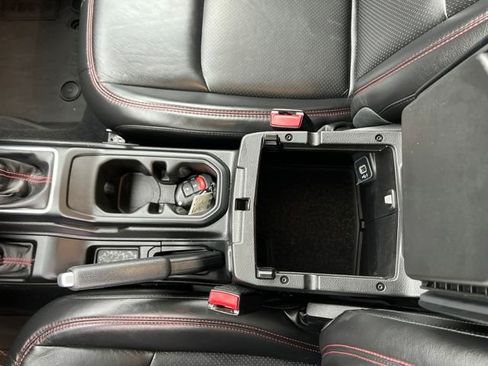 Used 2023 Jeep Wrangler Rubicon image 25