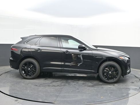 Used 2026 Jaguar F-PACE R-Dynamic S image 8