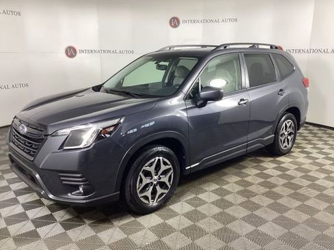 Certified 2024 Subaru Forester Premium image 1