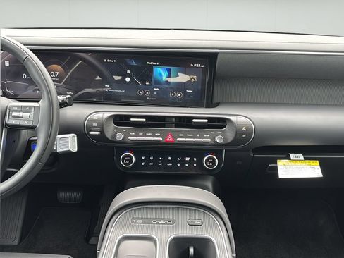 Used 2026 Hyundai Palisade Calligraphy FWD image 23