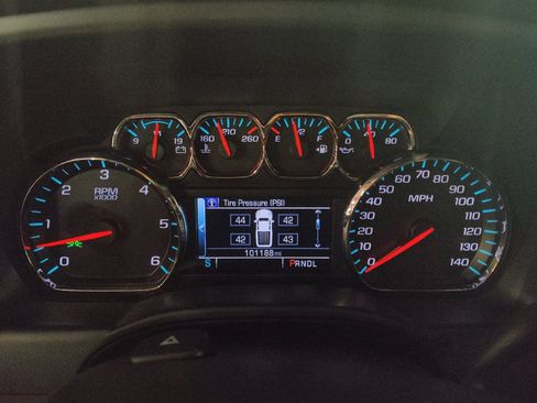 Used 2018 GMC Sierra 1500 SLE w/ SLE Value Package AWD/4WD image 23