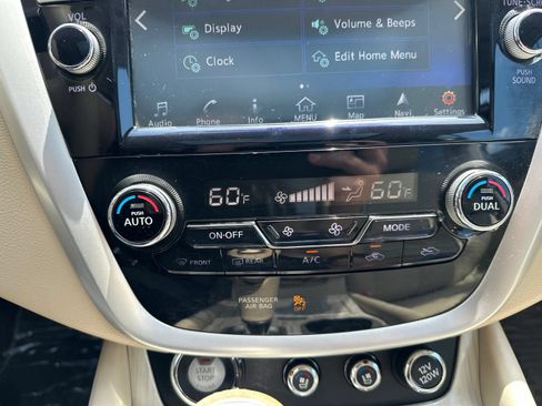 Used 2017 Nissan Murano Platinum w/ Platinum Technology Package AWD/4WD image 67