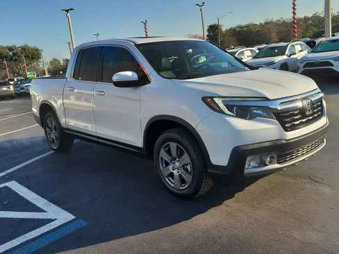 Used 2020 Honda Ridgeline RTL-E image 2