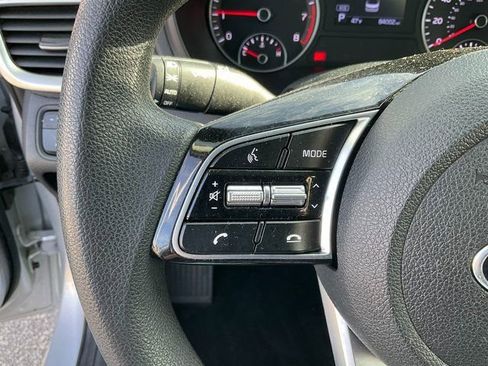 Used 2020 Kia Optima LX image 10