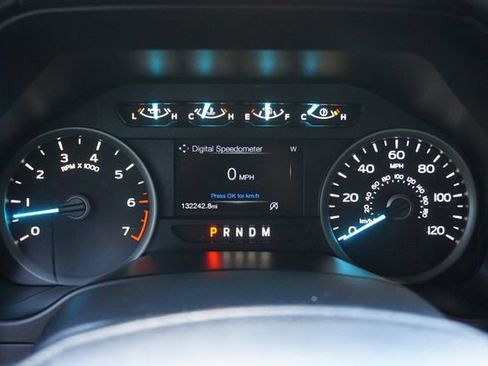 Used 2020 Ford F150 XLT w/ Equipment Group 302A Luxury AWD/4WD image 13