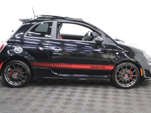 Used 2015 FIAT 500 Abarth w/ Beats Audio Package image 4
