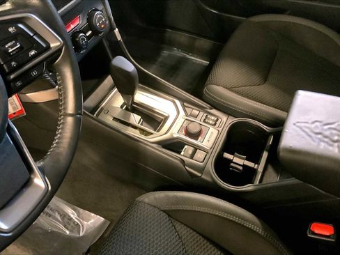 Used 2019 Subaru Forester Premium w/ All-Weather Package image 17