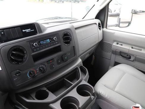 New 2027 Ford E-350 and Econoline 350 Super Duty w/ Power Equipment Group RWD image 26