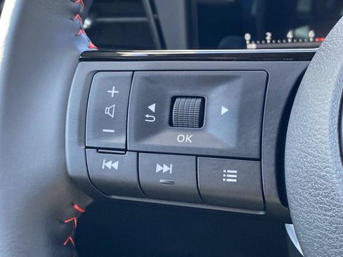 New 2026 Nissan Kicks SR FWD image 15