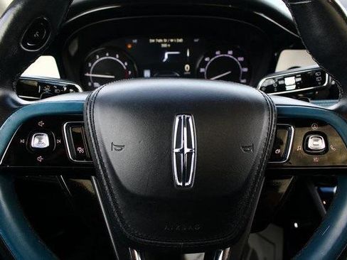 Used 2020 Lincoln Corsair Reserve image 14