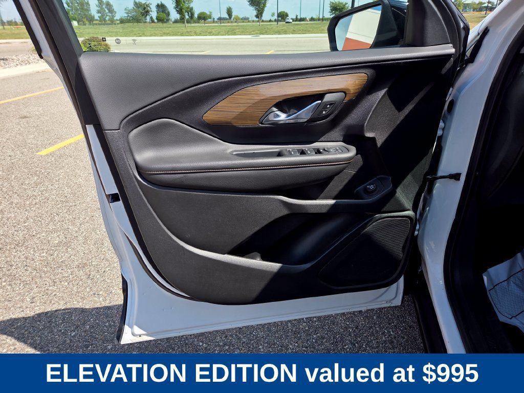 Used 2020 GMC Terrain SLE w/ Driver Convenience Package AWD/4WD image 5