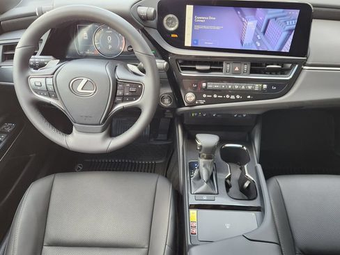 Used 2024 Lexus ES 350 w/ Premium Package FWD image 27