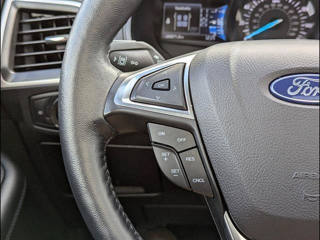 Used 2022 Ford Edge SEL w/ Convenience Package AWD/4WD image 29