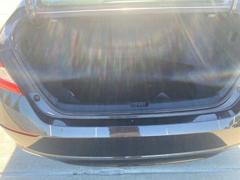 Used 2018 Honda Accord EX-L image 19