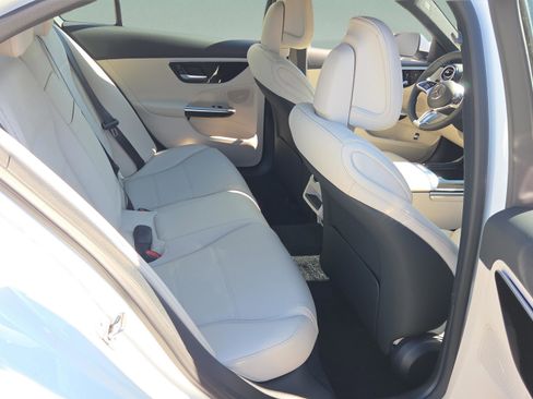 New 2026 Mercedes-Benz C 300 Sedan image 19