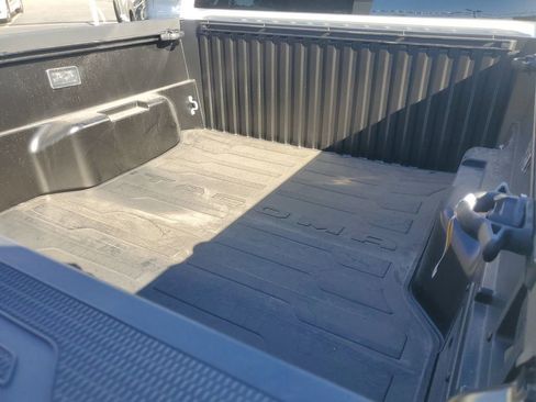 New 2025 Toyota Tacoma TRD Off-Road image 9