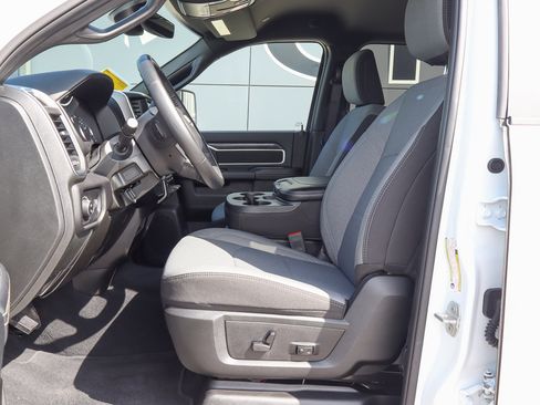 Used 2024 RAM 2500 Big Horn image 7