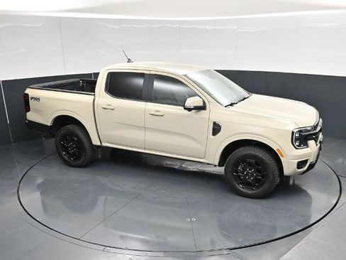 Certified 2025 Ford Ranger Lariat w/ FX4 Off-Road Package AWD/4WD image 38