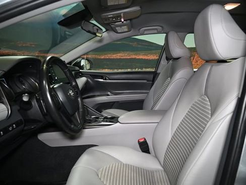 Used 2023 Toyota Camry SE FWD image 20
