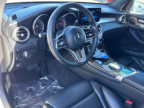 Used 2020 Mercedes-Benz GLC 300 4MATIC image 17