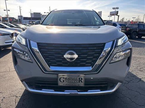 Used 2023 Nissan Rogue Platinum w/ Platinum Premium Package image 8