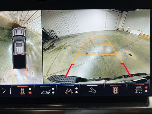 New 2026 Chevrolet Silverado 1500 High Country w/ High Country Premium Package image 18