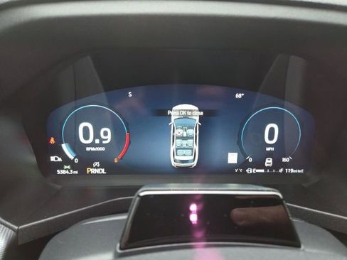 Used 2025 Ford Explorer ST-Line w/ Premium Package image 11