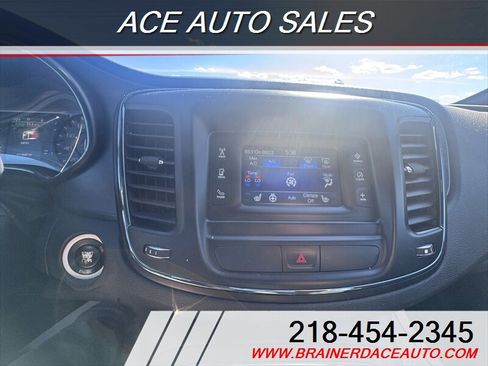 Used 2015 Chrysler 200 S w/ Comfort Group AWD/4WD image 17