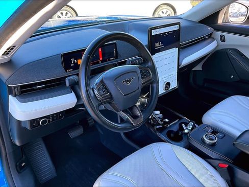 Used 2023 Ford Mustang Mach-E Premium image 16