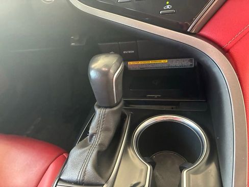 Used 2020 Toyota Camry XSE FWD image 14
