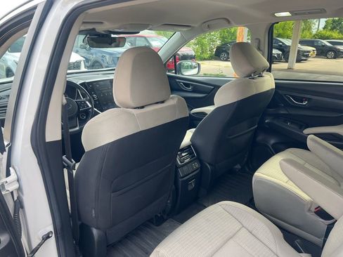 Used 2023 Subaru Ascent Premium w/ Convenience Package AWD/4WD image 9