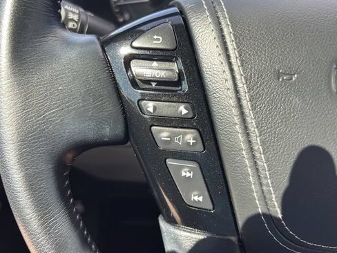 Used 2024 Nissan Armada Platinum w/ Cargo Package RWD image 18