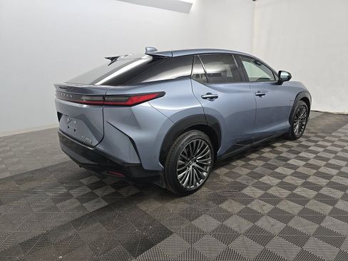 Used 2024 Lexus RZ 450e Premium w/ Accessory Package (A2) AWD/4WD image 4