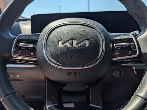 Used 2025 Kia Sorento EX w/ EX Panoramic Sunroof Package FWD image 29