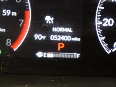 Used 2025 Honda Pilot TrailSport image 39