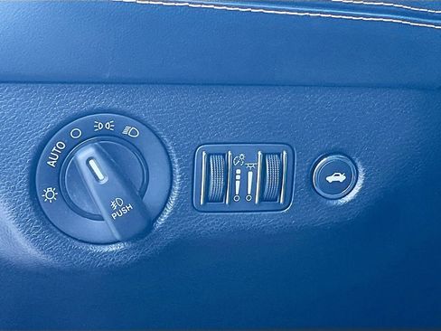 Used 2023 Dodge Challenger R/T Scat Pack image 10