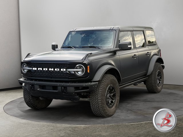Used 2025 Ford Bronco Badlands AWD/4WD image 3