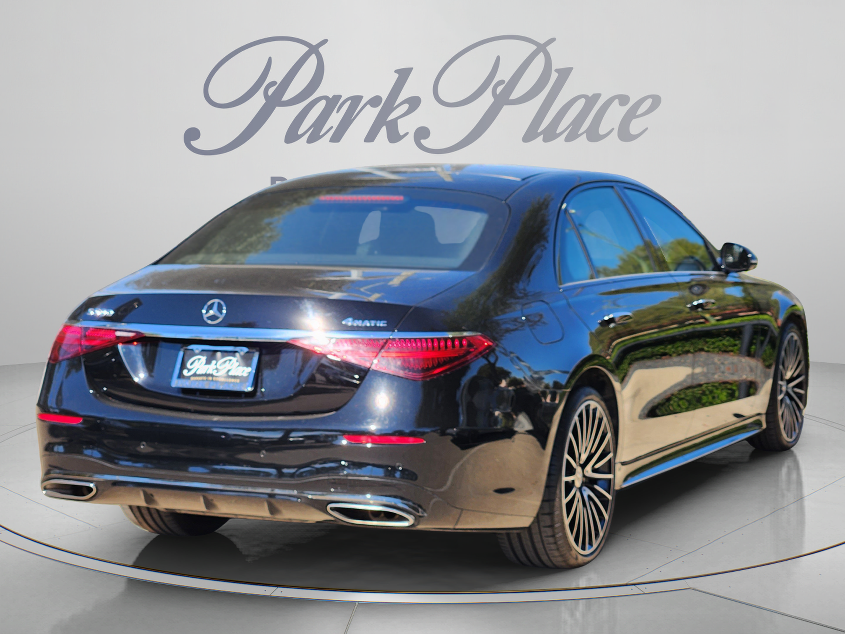 Certified 2023 Mercedes-Benz S 500 4MATIC image 6