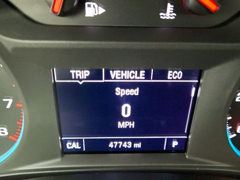 Used 2025 Chevrolet Malibu LT image 13