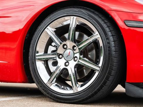 Used 2006 Chevrolet Corvette Convertible image 36