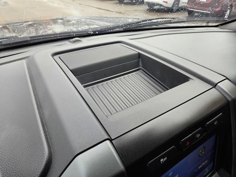 Used 2022 Ford F250 XLT w/ XLT Premium Package image 8