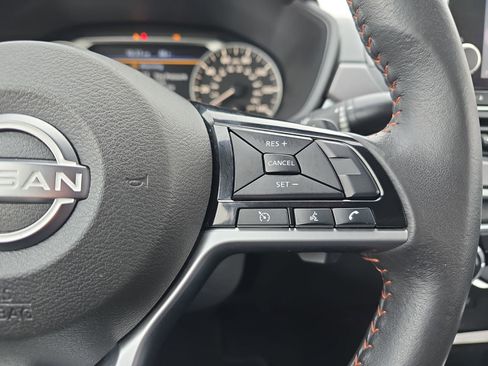 Used 2024 Nissan Altima 2.5 SR image 17