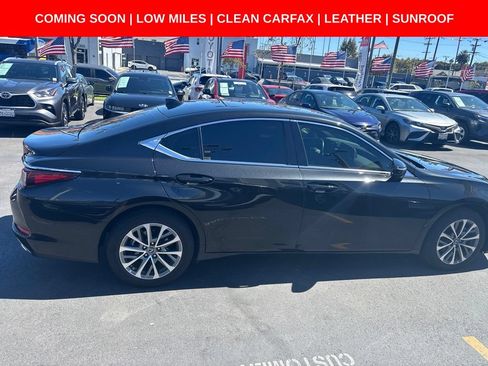 Used 2025 Lexus ES 350 FWD image 4