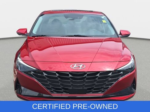 Used 2022 Hyundai Elantra Limited FWD image 2