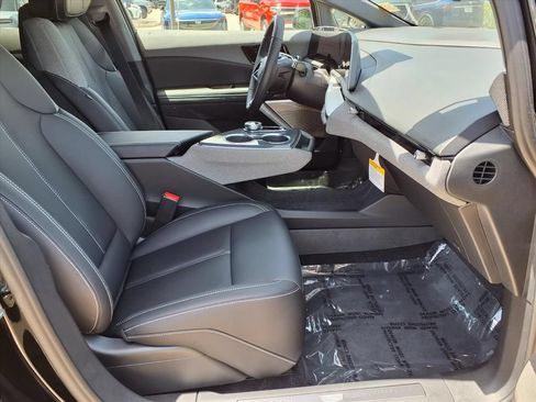 Used 2026 Cadillac Optiq Luxury 1 RWD image 9