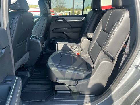New 2026 GMC Acadia Elevation w/ Black Edition AWD/4WD image 25