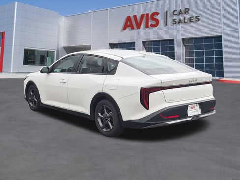 Used 2025 Kia K4 FWD image 9