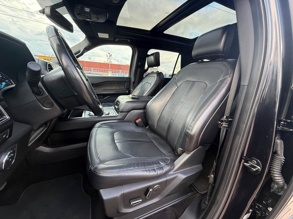 Used 2019 Ford Expedition Limited AWD/4WD image 10