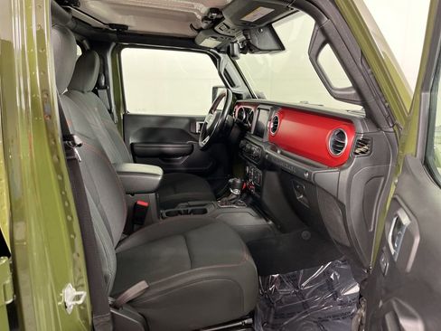 Used 2021 Jeep Wrangler Unlimited Rubicon image 5