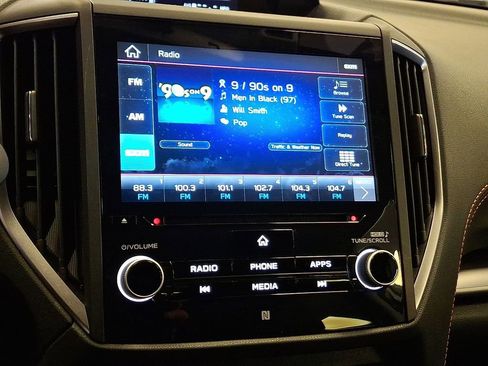 Certified 2021 Subaru Crosstrek 2.5i Limited image 3